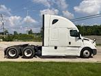 Used 2022 Freightliner Cascadia Detroit DD15AT Semi Truck with Sleeper Cab for sale #437772 - photo 8