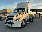 Used 2022 Freightliner Cascadia Detroit DD15AT Semi Truck for sale #437782 - photo 3