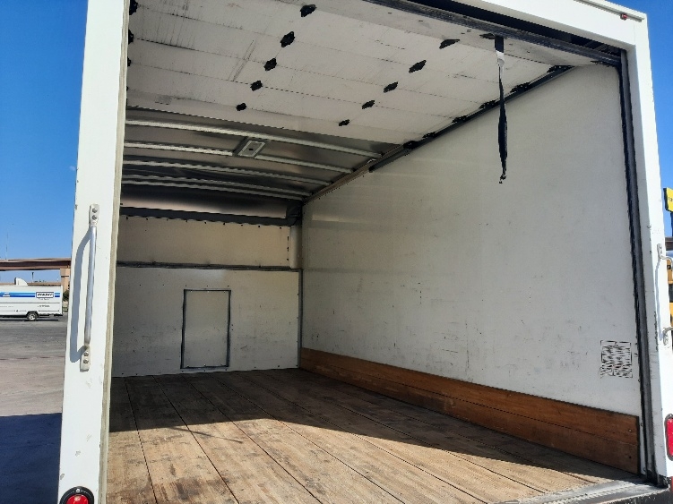 Used 2022 Ford E-450 - photo 14