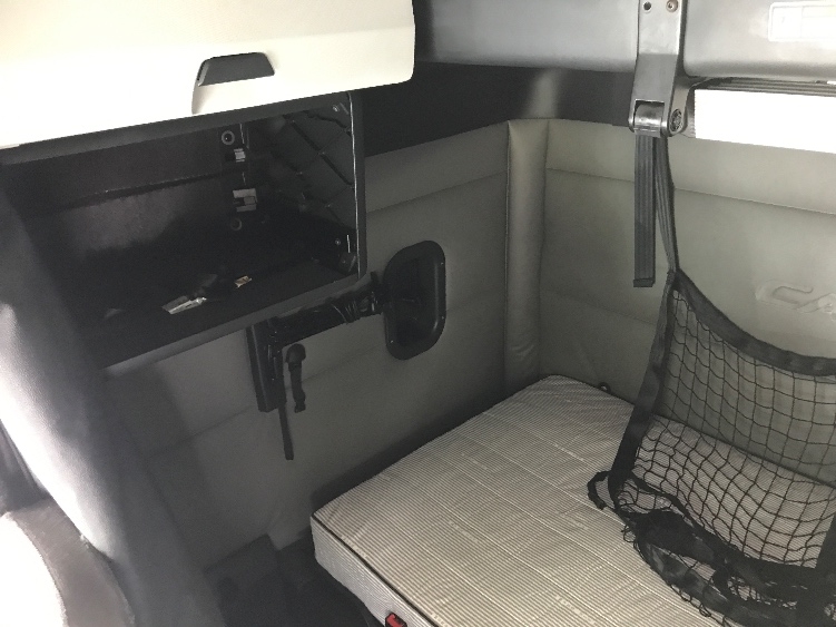 Used 2022 Freightliner Cascadia - photo 21