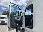 Used 2022 Freightliner Cascadia Detroit DD15AT Semi Truck with Sleeper Cab for sale #437910 - photo 9