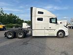 Used 2022 Volvo VNL Volvo D13 Semi Truck for sale #438145 - photo 8