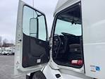 Used 2022 Volvo VNL Volvo D13 Semi Truck for sale #438458 - photo 9