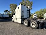 Used 2022 Freightliner Cascadia Detroit DD15AT Semi Truck with Sleeper Cab for sale #438540 - photo 5