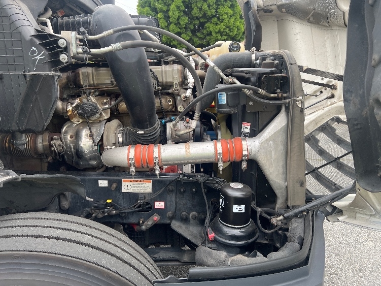 Used 2022 Freightliner Cascadia - photo 22
