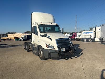 Used 2022 Freightliner Cascadia Detroit DD15AT Semi Truck for sale #438600 - photo 1