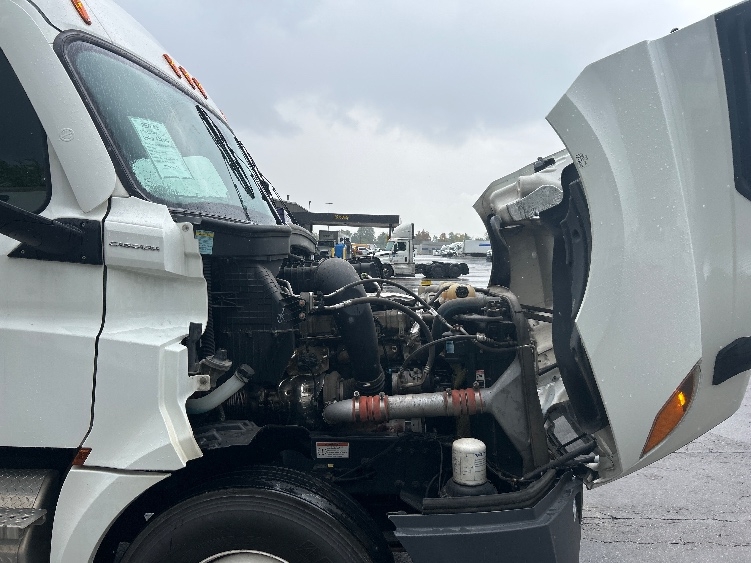 Used 2022 Freightliner Cascadia - photo 22