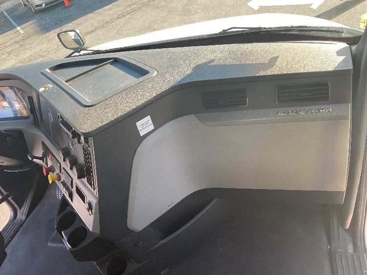 Used 2022 Freightliner Cascadia - photo 16