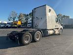 Used 2022 Freightliner Cascadia Detroit DD15AT Semi Truck with Sleeper Cab for sale #438687 - photo 7
