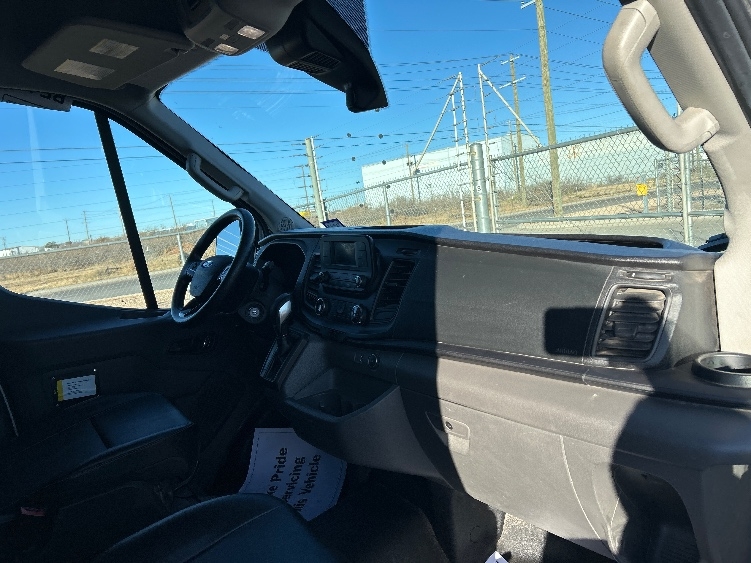 Used 2022 Ford Transit 250 - photo 24