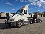 Used 2022 Freightliner Cascadia Detroit DD15AT Semi Truck for sale #439161 - photo 3