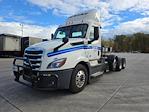 Used 2022 Freightliner Cascadia Detroit DD15AT Semi Truck for sale #439170 - photo 3