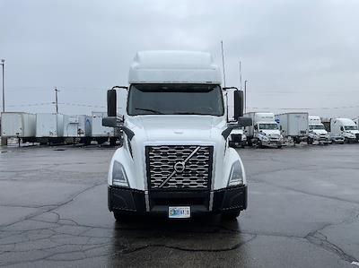 Used 2022 Volvo VNL Volvo D13 Semi Truck for sale #442435 - photo 2