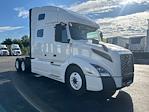 Used 2022 Volvo VNL Volvo D13 Semi Truck for sale #443649 - photo 1