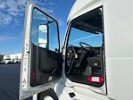 Used 2022 Volvo VNL Volvo D13 Semi Truck for sale #443649 - photo 9