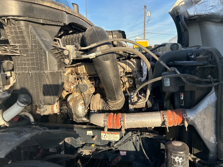 Used 2022 Freightliner Cascadia - photo 21