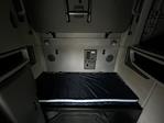 Used 2022 Volvo VNL Volvo D13 Semi Truck for sale #451530 - photo 17