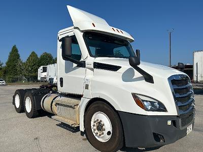 Used 2022 Freightliner Cascadia - photo 1
