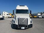 Used 2022 Volvo VNL Volvo D13 Semi Truck for sale #452105 - photo 2