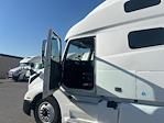 Used 2022 Volvo VNL Volvo D13 Semi Truck for sale #452105 - photo 9