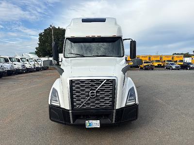 Used 2022 Volvo VNL Volvo D13 Semi Truck for sale #452110 - photo 2