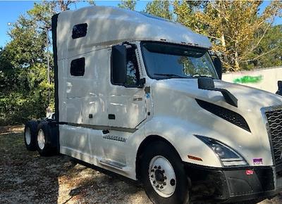 Used 2022 Volvo VNL Volvo D13 Semi Truck for sale #452111 - photo 1