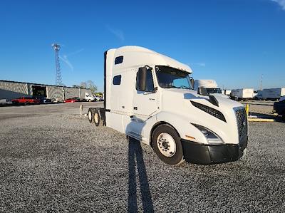 Used 2022 Volvo VNL Volvo D13 Semi Truck for sale #452121 - photo 1