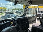 Used 2022 Volvo VNL Volvo D13 Semi Truck for sale #452129 - photo 10