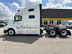 Used 2022 Volvo VNL Volvo D13 Semi Truck for sale #452129 - photo 4