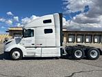 Used 2022 Volvo VNL Volvo D13 Semi Truck for sale #452141 - photo 4