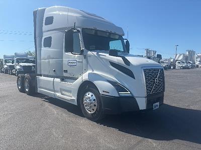 Used 2022 Volvo VNL Volvo D13 Semi Truck for sale #452151 - photo 1