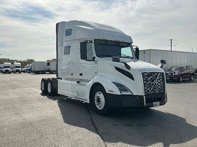 Used 2022 Volvo VNL Volvo D13 Semi Truck for sale #452156 - photo 1