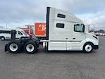 Used 2022 Volvo VNL Volvo D13 Semi Truck for sale #452178 - photo 8