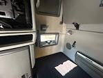 Used 2022 Volvo VNL Volvo D13 Semi Truck for sale #452183 - photo 18