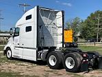 Used 2022 Volvo VNL Volvo D13 Semi Truck for sale #452188 - photo 5