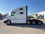 Used 2022 Volvo VNL Volvo D13 Semi Truck for sale #452192 - photo 4