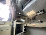 Used 2022 Volvo VNL Volvo D13 Semi Truck for sale #452193 - photo 18