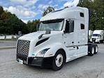 Used 2022 Volvo VNL Volvo D13 Semi Truck for sale #452193 - photo 3