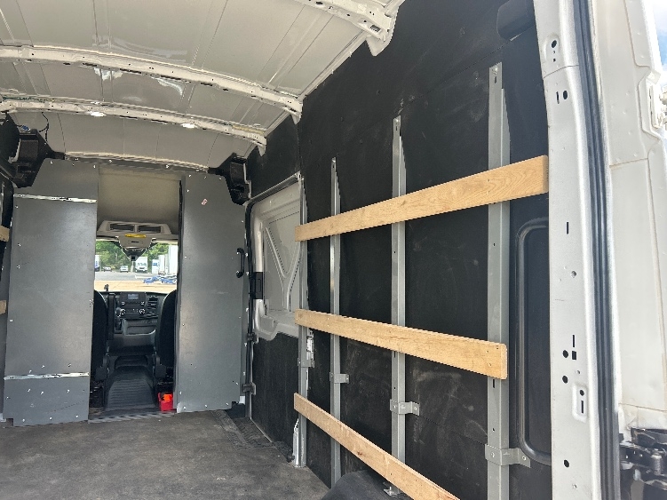 Used 2023 Ford Transit 250 - photo 13