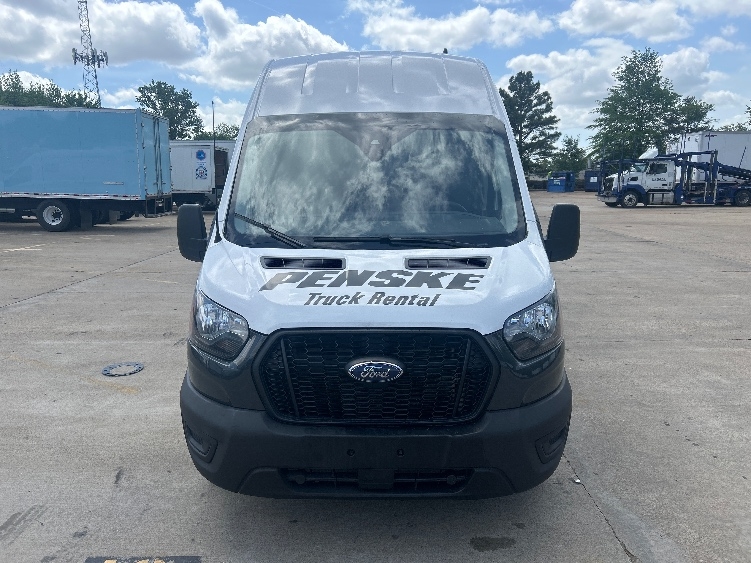 Used 2023 Ford Transit 250 - photo 2