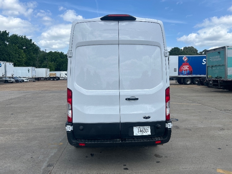 Used 2023 Ford Transit 250 - photo 8