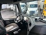 Used 2022 Volvo VNL Volvo D13 Semi Truck for sale #454902 - photo 15