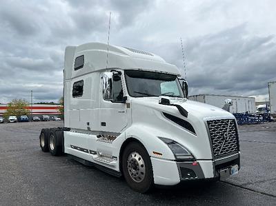 Used 2022 Volvo VNL Volvo D13 Semi Truck for sale #454903 - photo 1