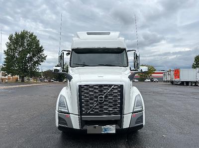 Used 2022 Volvo VNL Volvo D13 Semi Truck for sale #454903 - photo 2