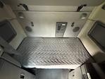 Used 2022 Volvo VNL Volvo D13 Semi Truck for sale #454912 - photo 17