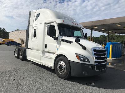 Used 2022 Freightliner Cascadia Detroit DD15AT Semi Truck with Sleeper Cab for sale #457241 - photo 1