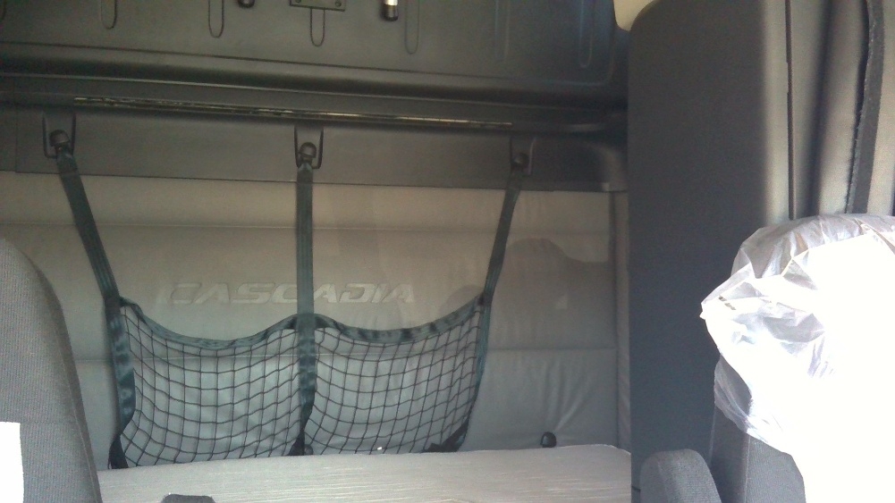 Used 2022 Freightliner Cascadia - photo 18