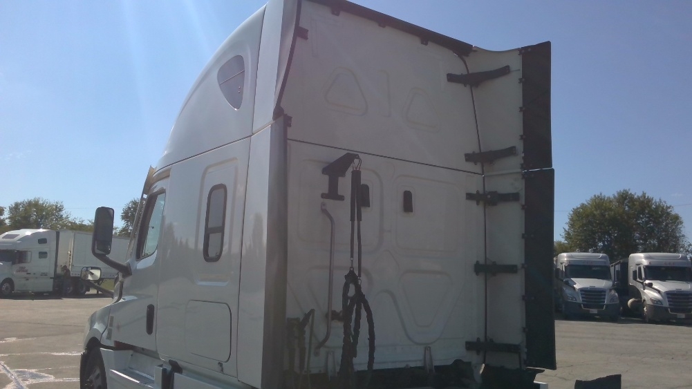 Used 2022 Freightliner Cascadia - photo 26