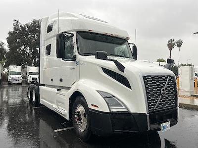 Used 2023 Volvo VNL Volvo D13 Semi Truck for sale #457684 - photo 1
