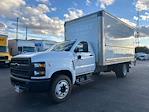 Used 2021 Chevrolet Silverado 5500 Box Truck with Liftgate for sale #460207 - photo 3
